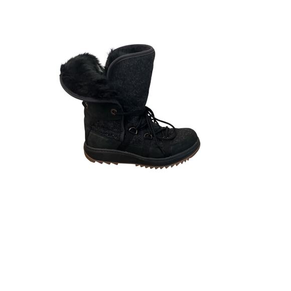 Women's Black Winter Boots - Picture 3 of 4